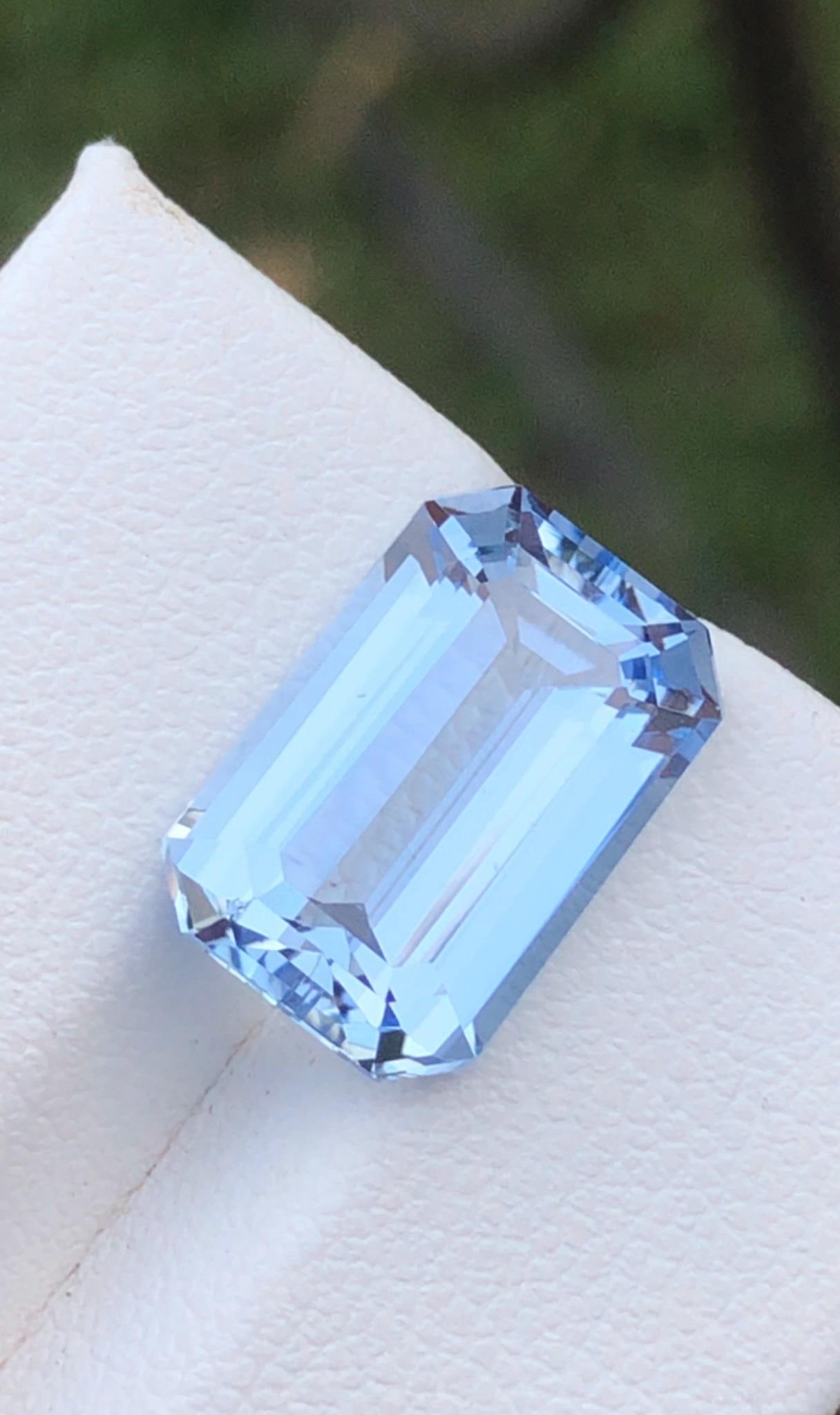 Sky Blue Aquamarine Gemstone: Emerald Cut Ring Stone, 6.560 ct - 10