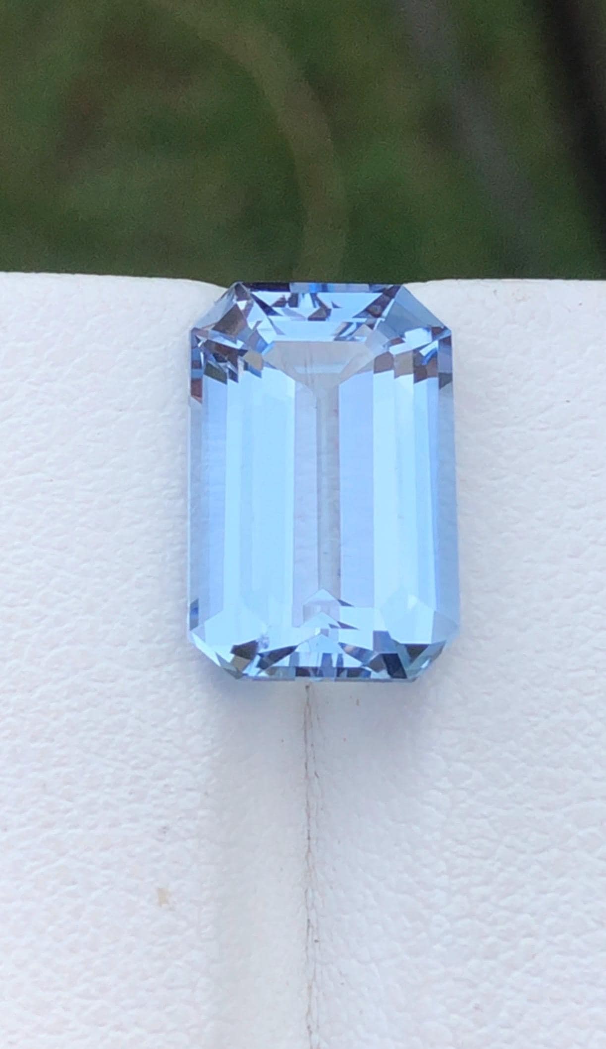 Sky Blue Aquamarine Gemstone: Emerald Cut Ring Stone, 6.560 ct: Gemology: * Weight : 6.560 carat * Dimension : 14*9.3*6.5 mm * Color : Sky Blue * Clarity : VVS * Shape : Emerald Cut * Hardness : 7.5 - 8 * Mineral Class : Beryl * Origin : Skardu, Pakistan * Associa