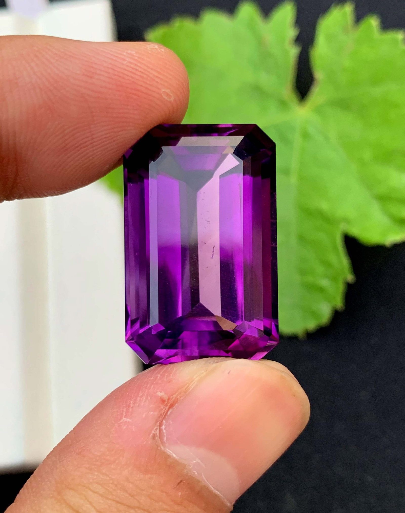 Natural Emerald Cut Amethyst Gemstone: February Birthstone, Jewelry Making (41.50 CTS): Highlights Supplies for making crafts Materials: Gemstone: Amethyst Carat weight: 41.50 Natural Amethyst Gemstone, Emerald Cut Amethyst Gemstone, Amethyst for Jewelry Making, February Birthstone Prope