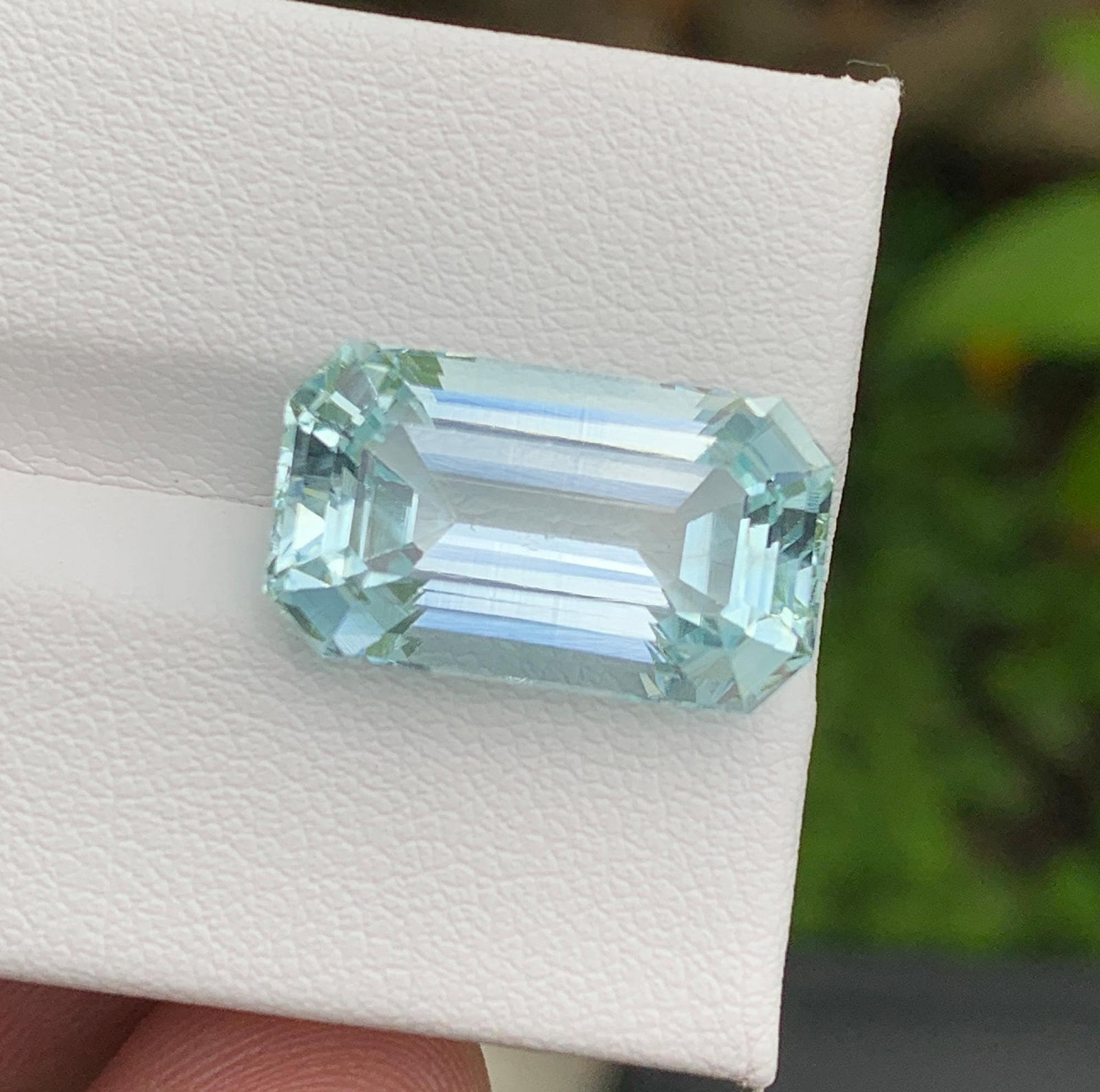 Natural Pakistan Aquamarine Gemstone 11.90 Carat Emerald Cut - Loose Sky Blue Aquamarine for Ring - 3