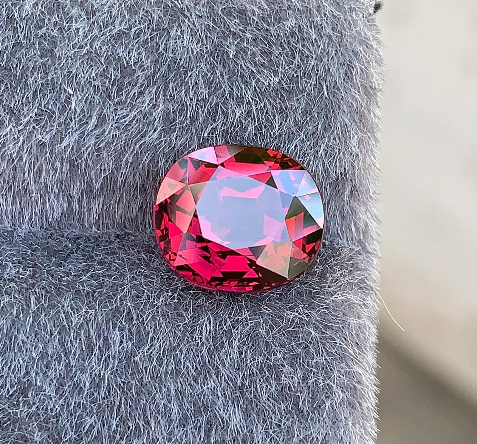 Tanzania Natural Rich Carmine Garnet Gemstone: 5.43 Carat Faceted For Ring - 5