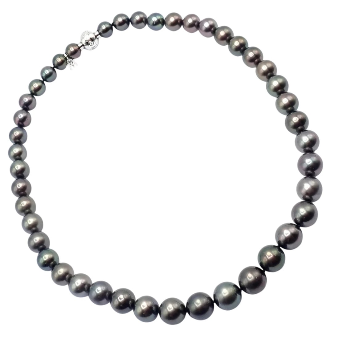 Mikimoto 18k White Gold Diamond Large Tahitian South Sea Pearl Strand Necklace: This Mikimoto strand necklace is featuring large Tahitian South Sea pearls with rich dark gray, green, and aubergine overtones. Finished with an 18k white gold clasp accented by diamonds for subtle sp