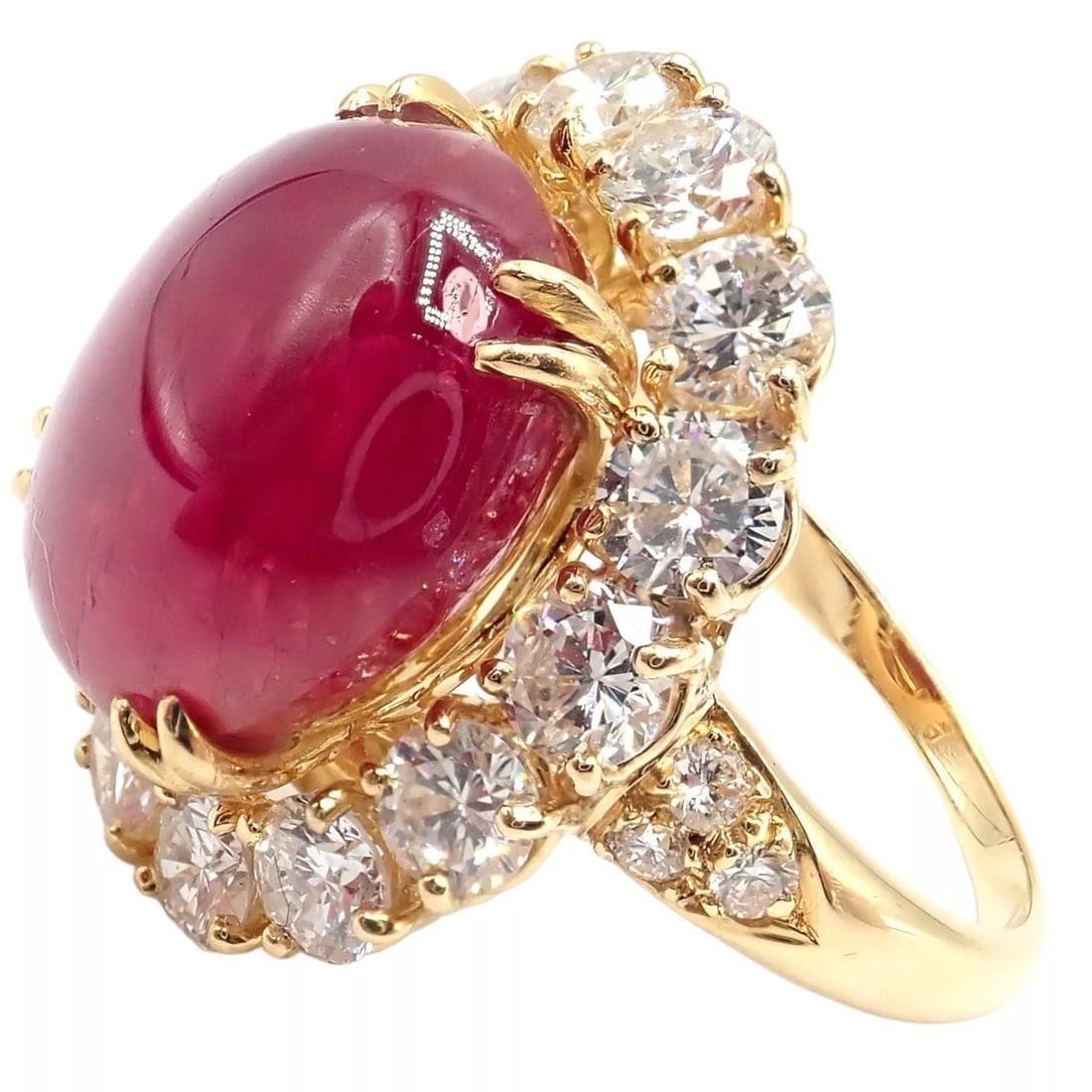 Authentic! Van Cleef & Arpels 18k Yellow Gold Large Cabochon Ruby Diamond Ring: Authentic! Van Cleef & Arpels 18k Yellow Gold Large Cabochon Ruby Diamond Ring About This Piece: The Authentic Van Cleef & Arpels 18k Yellow Gold Large Cabochon Ruby Diamond Ring is a masterpiece of f