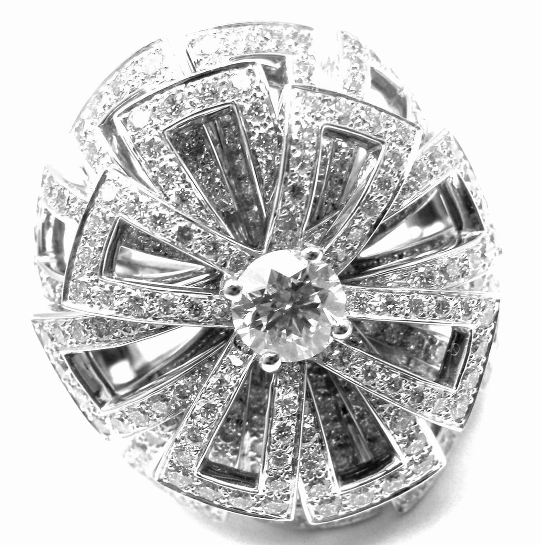 Rare! Authentic Chanel Flower 18k White Gold Diamond Large Ring - 10