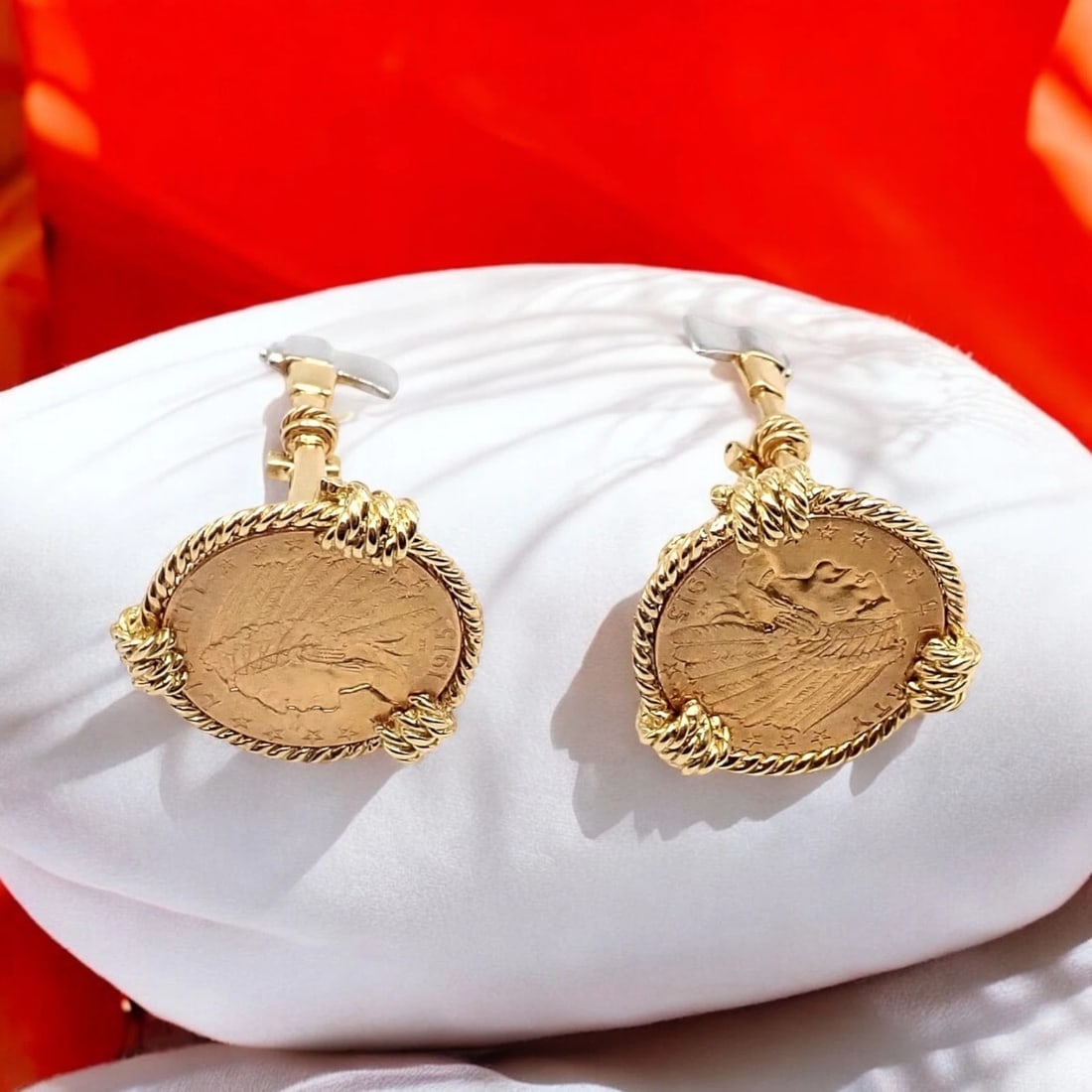 Verdura Five Buck 18k & 22k Yellow + White Gold Indian Head Coin Cufflinks (1 of 9)