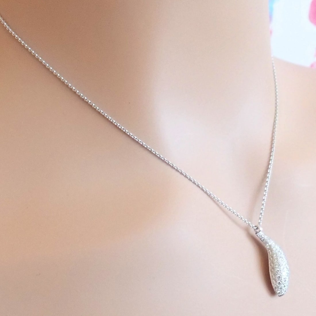 Authentic! Tiffany & Co 18k White Gold Frank Gehry Diamond Fish Necklace (1 of 11)