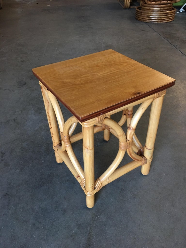 Restored Pre-WWII Rattan "Twin Arch" Side Table with Solid Mahogany Top - 4