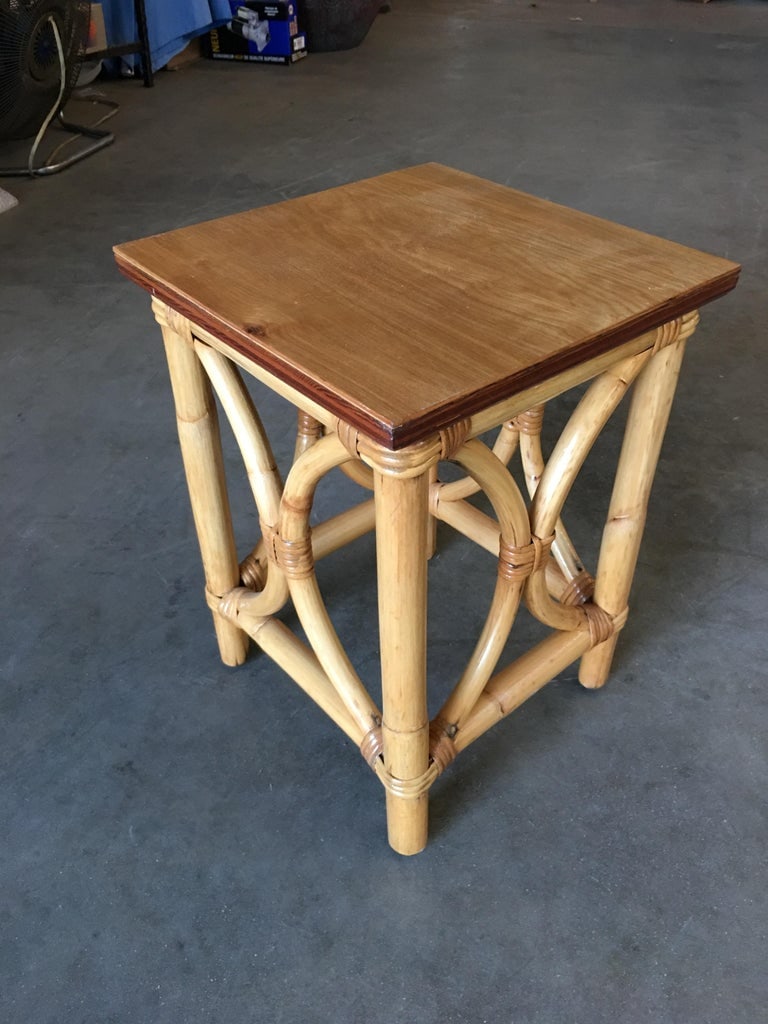 Restored Pre-WWII Rattan "Twin Arch" Side Table with Solid Mahogany Top - 5