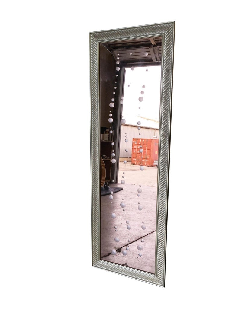 Mid-century Venetian Peach Glass "Bubbles" Floor Mirror w/ Spiral Pattern Frame - 4