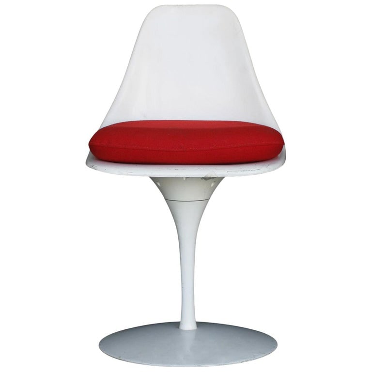 Burke Saarinen Style Tulip Chair, circa 1965 - 2