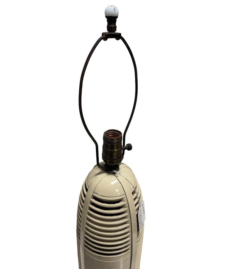 Mitchell "Lumitone" Streamline Art Deco Bakelite AM Radio Table Lamp, 1941 - 5