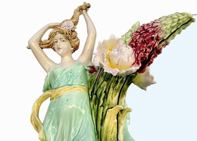 Hans Kieweg Art Nouveau Figural Vanity Mirror for Fraureuth - 8