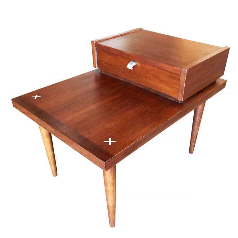 American of Martinsville Two-Tier Bedside Table Pair - 5