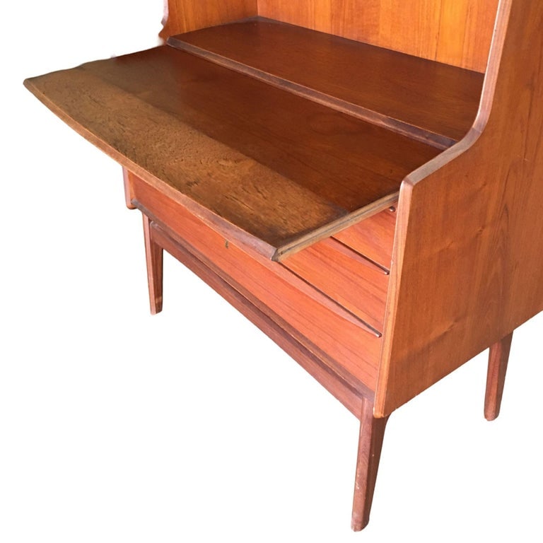 Danish Modern Teak Bookcase Cupboard Display Cabinet with Locks - 10