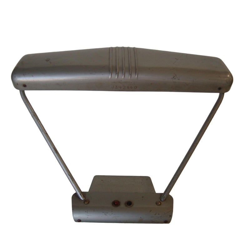 Gunmetal Grey Machine Age Tanker Fluorescent Desk Lamp - 3