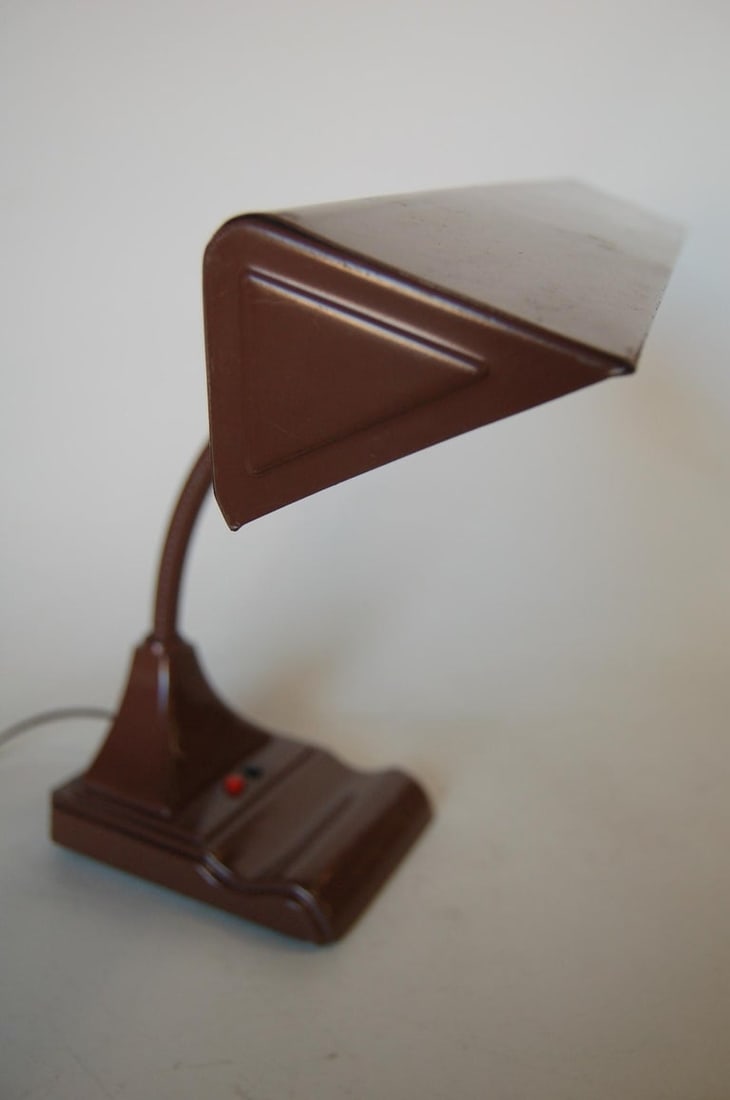 Midcentury Brown Enamel Fluorescent Gooseneck Desk Lamp by Art Specialty - 7