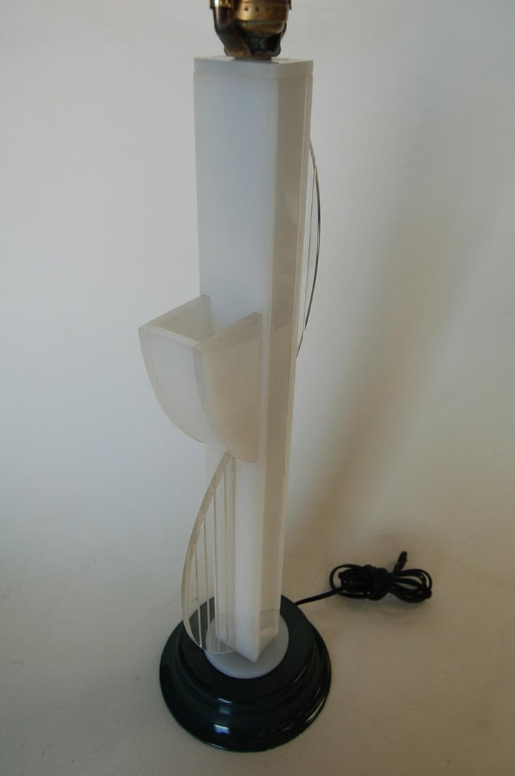 Mid-Century Modern White Lucite Table Lamp with Side Planter by Moss Lighting - 10