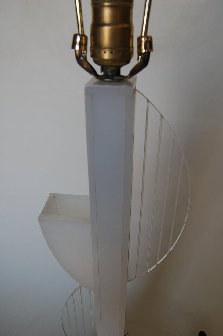 Mid-Century Modern White Lucite Table Lamp with Side Planter by Moss Lighting - 5