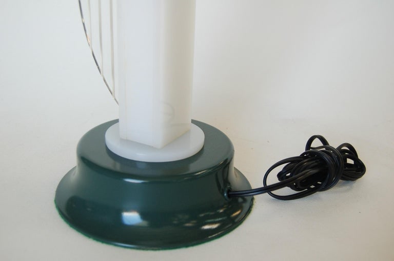 Mid-Century Modern White Lucite Table Lamp with Side Planter by Moss Lighting - 9