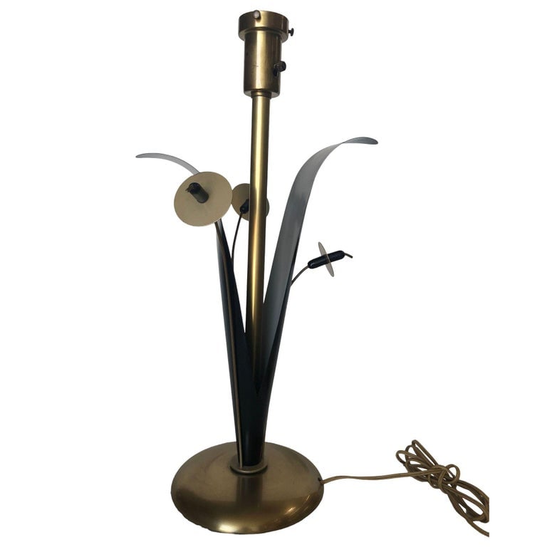Pair of Mid-century Brass and Black Metal Willow Table Lamps - 4