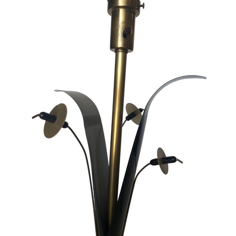 Pair of Mid-century Brass and Black Metal Willow Table Lamps - 7