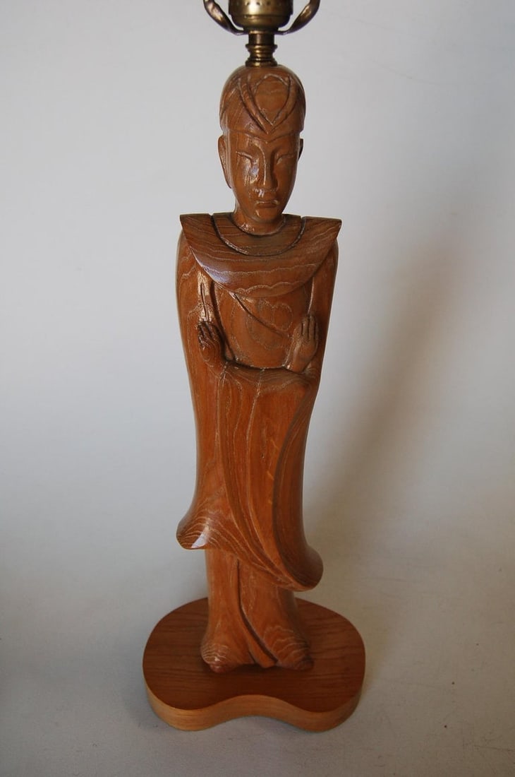 Midcentury Carved Oak Chinese Monk Wood Figure Lamp - 4