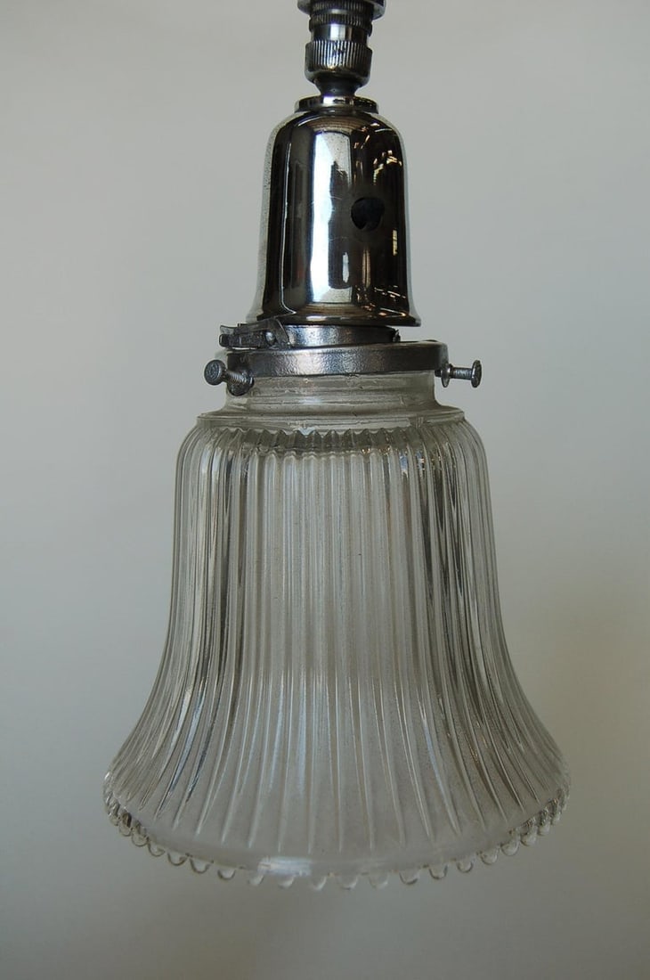 Art Deco Desk Table Lamp with Bell Shaped Glass Shade - 8