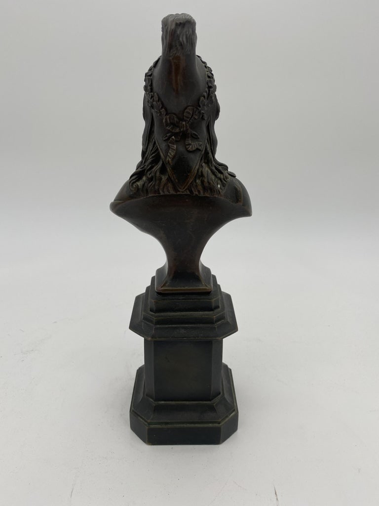 Late Victorian "1870" Semi-Nude Bronze Female Bust - 7