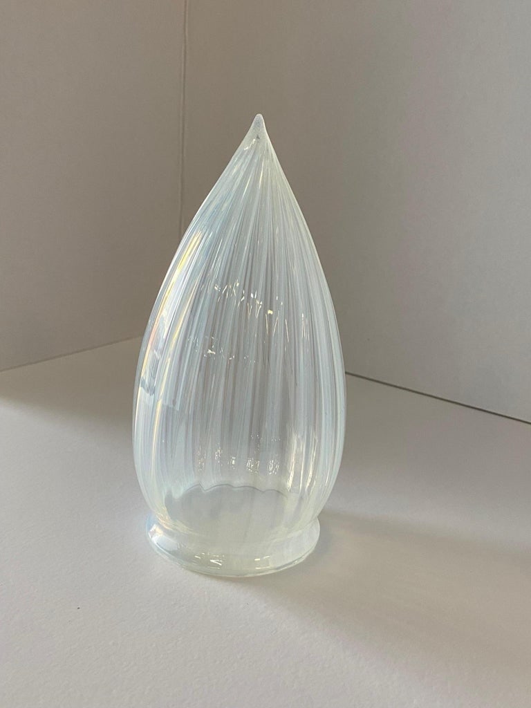1960s Vintage Opalescent Vertical Swirl Glass Bullet Light Globe with Fitter - 3