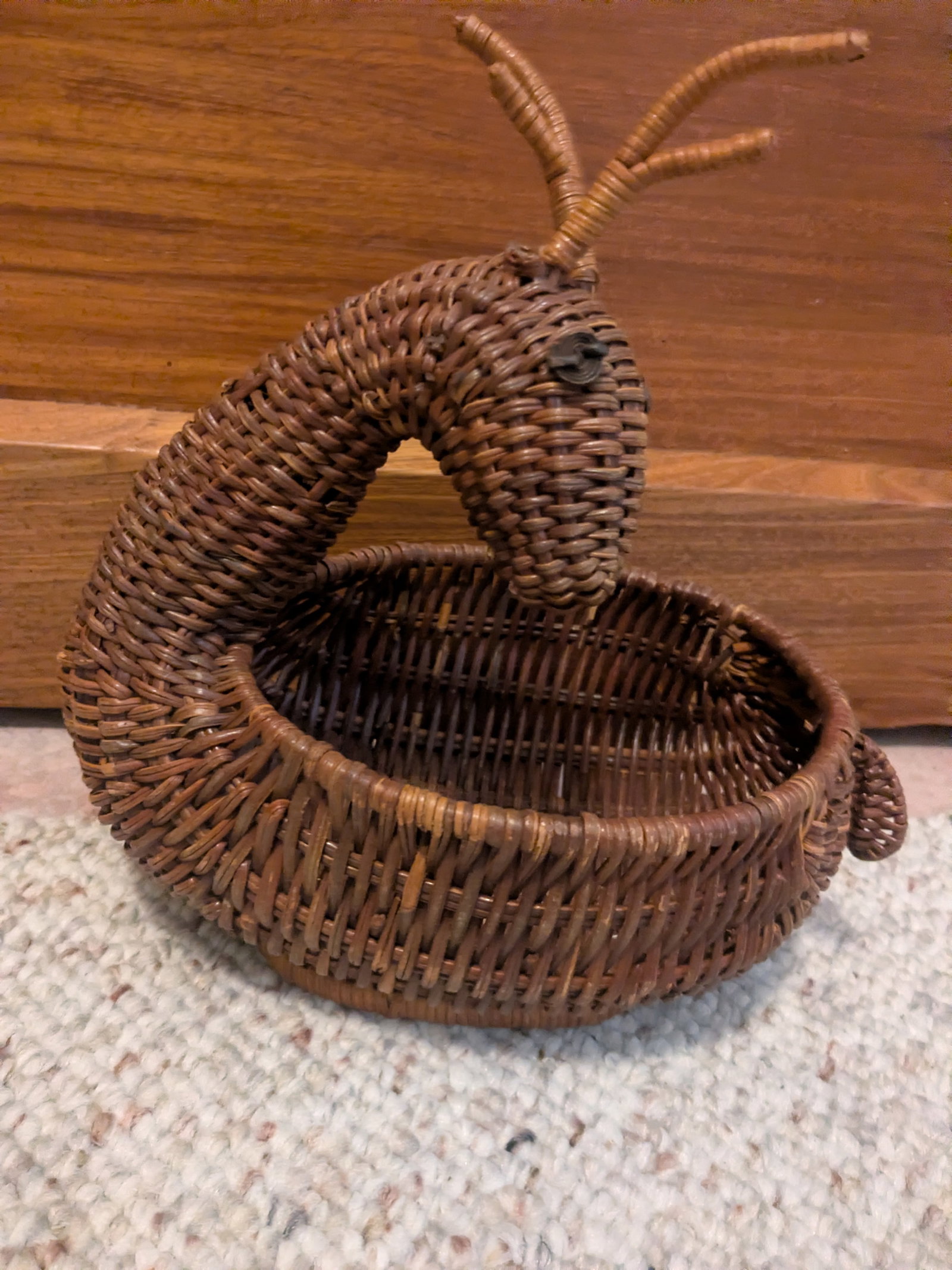 Vintage Deer Wicker Basket - 3