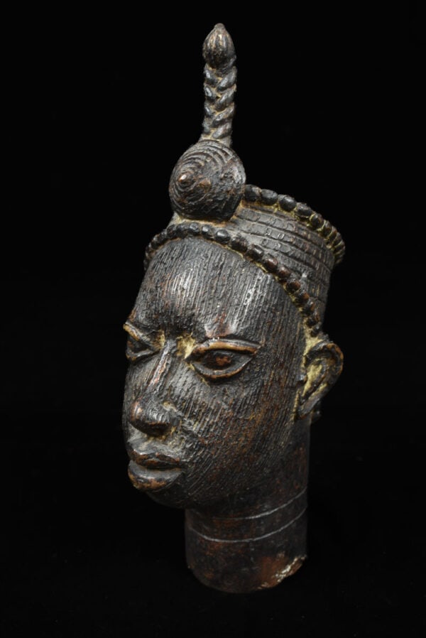 Head of a Queen - Bronze - IFE - Benin: Famous worldwide, African bronzes of the Kingdom of IFE are cast in wax molds that are destroyed (technique called the "lost wax" technique). This work begins by modeling a wax sculpture; then, one ma