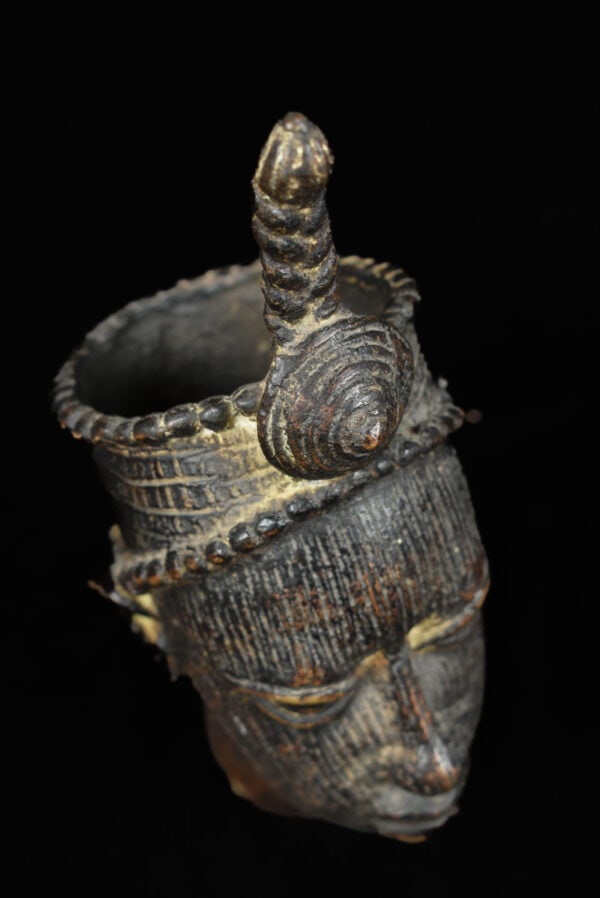 Head of a Queen - Bronze - IFE - Benin - 3