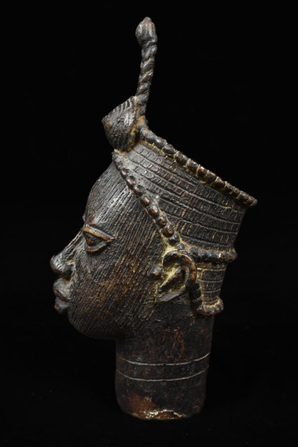 Head of a Queen - Bronze - IFE - Benin - 7