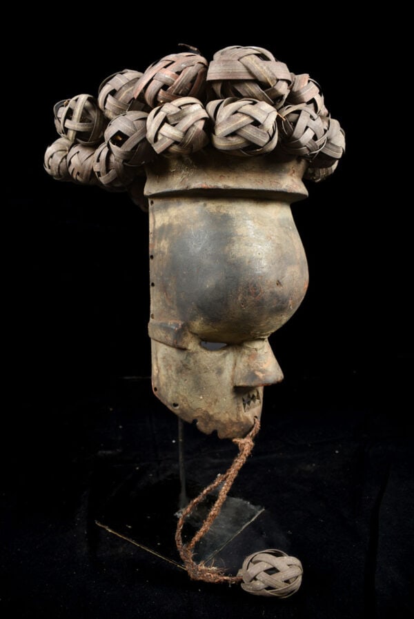 Initiation mask - Plant fibre, Wood - Salampasu - Congo - 2