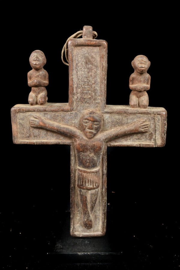 Crucifix - Wood - Bakongo - Congo: Powerfull wooden Bakongo crucifix named Ntadi from Congo. Those Bacongo crosses are made under influence of the missionaries that came to Congo since the 15th century. They where also used in