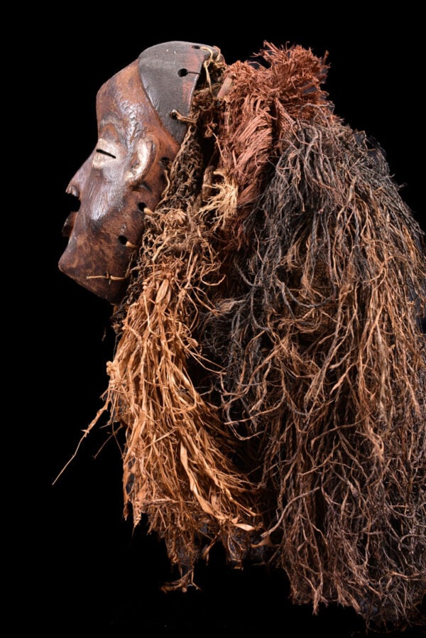 Mask - Wood, Raphia - Chokwe - Congo DRC - 4