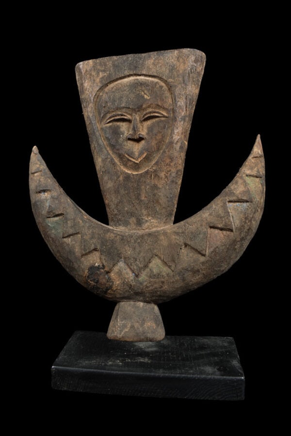 Moon mask - Wood - Eket - Nigeria (1 of 7)