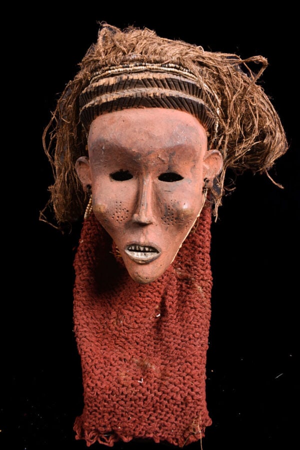 Mask - Wood, Raphia - Lwena - Angola - 2
