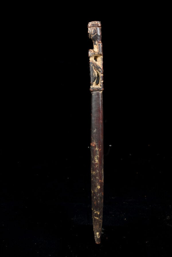 Unique wooden ritual figure / drum handle from Nepal. Wonderful patina of use. Provenance: former - 6