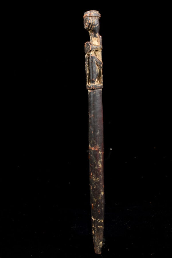 Unique wooden ritual figure / drum handle from Nepal. Wonderful patina of use. Provenance: former - 7
