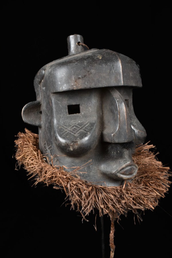 Mask - Wood, Raphia - Binji - Congo - 2