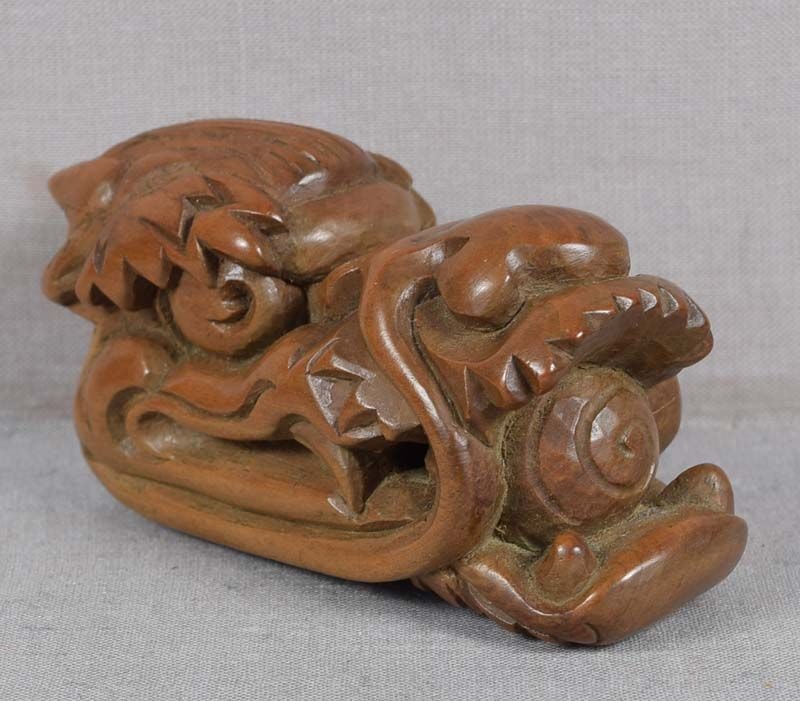 19c netsuke DRAGON head with Precious Gem (1 of 5)