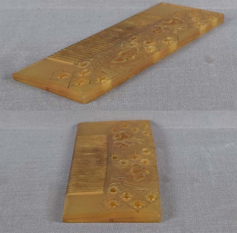 19c Japanese horn KUSHI hair COMB flower roundels - 6