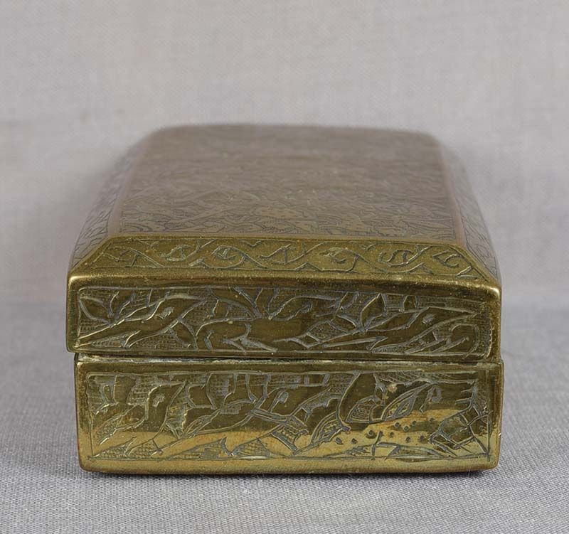 19c PERSIAN brass BETEL BOX lion hunt, murder scene - 6