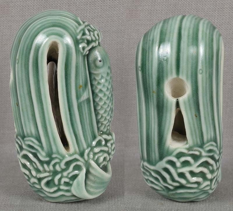Porcelain netsuke CARP in waterfall by ARMIN MULLER original box - 3