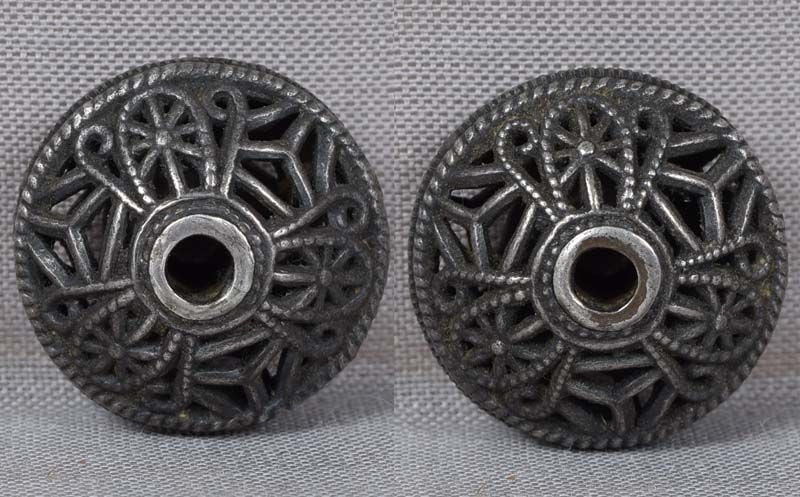 19c bronze OJIME netsuke slide - 2