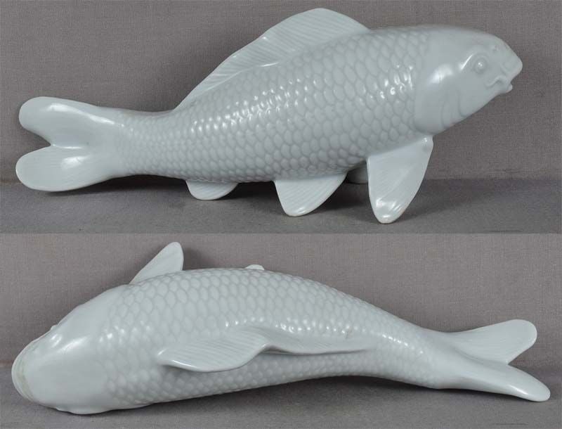 19c Hirado porcelain okimono KOI FISH - 2