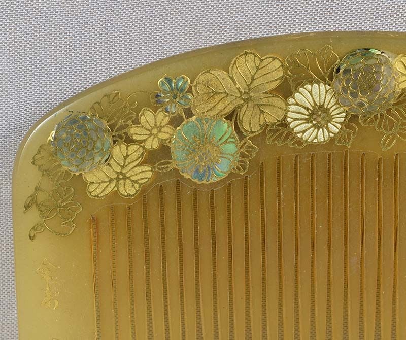 19c Japanese horn KUSHI hair COMB flowers mother of pearl by YOSAI - 5