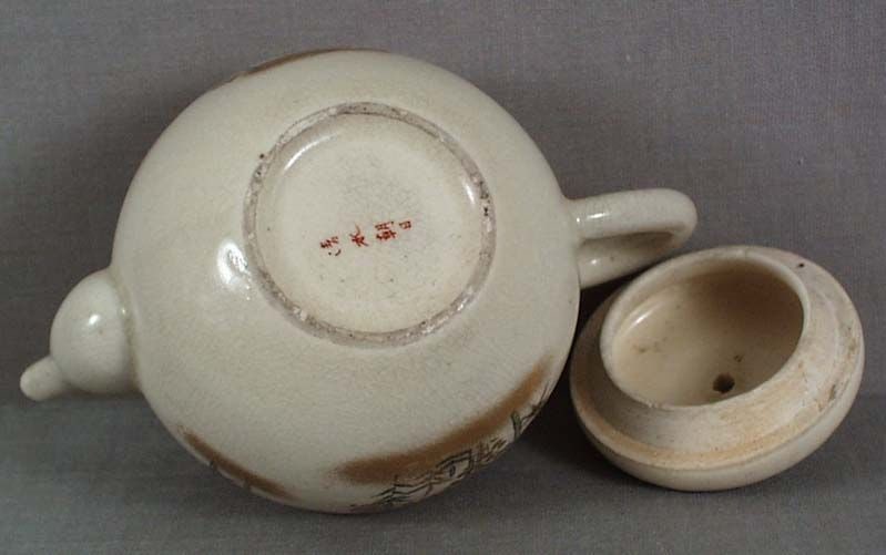 19c SATSUMA TEAPOT by TOMONICHI - 5