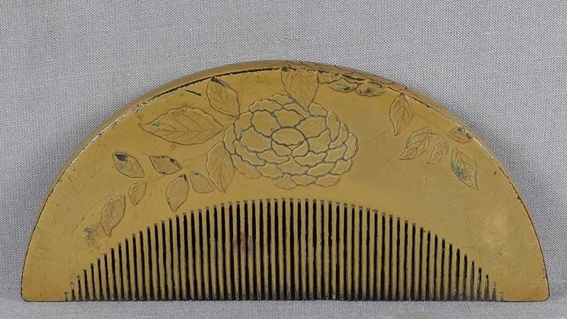 19c Japanese lacquer KUSHI hair COMB chrysanthemum branches - 2